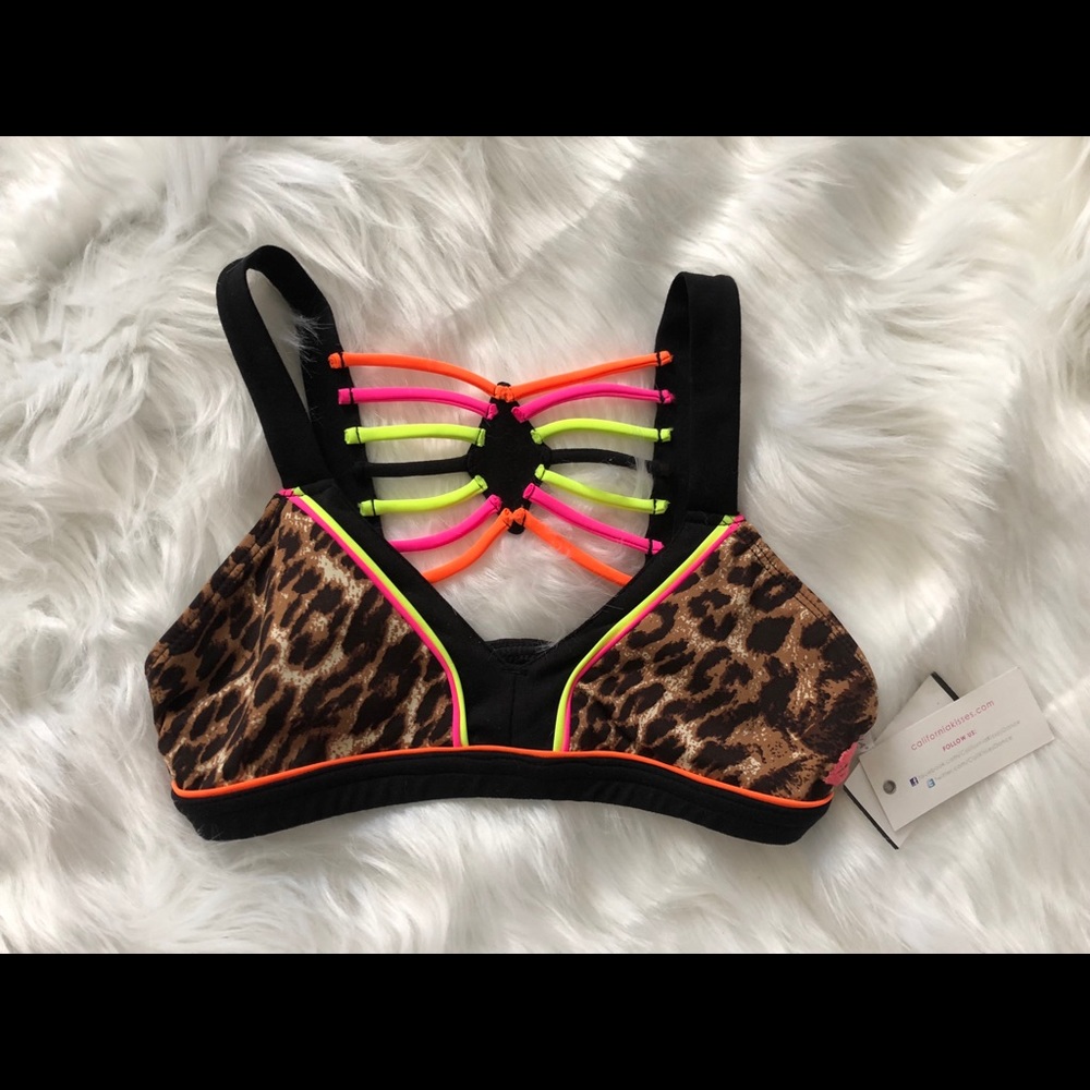 COPY - California kiss XL cheetah sports bra